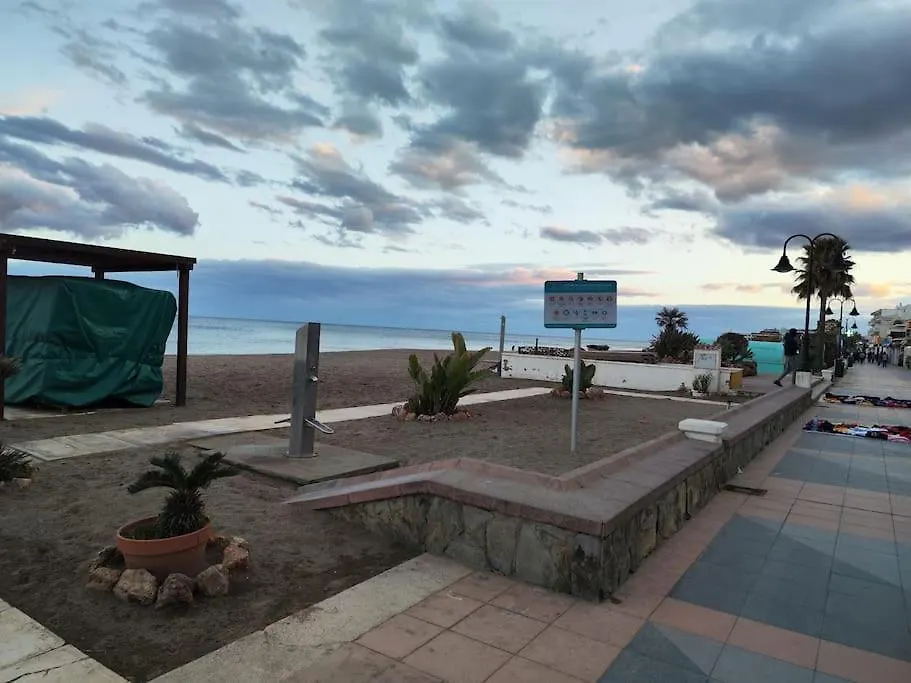 Mar Carihuela Apartamento 토레몰리노스